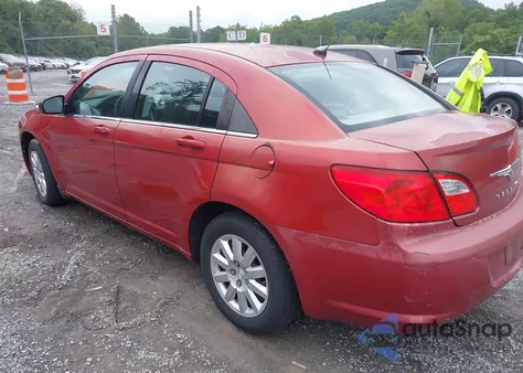 2010 Chrysler Sebring Touring z USA, uszkodzony, nr VIN 1C3CC4FB5AN229903